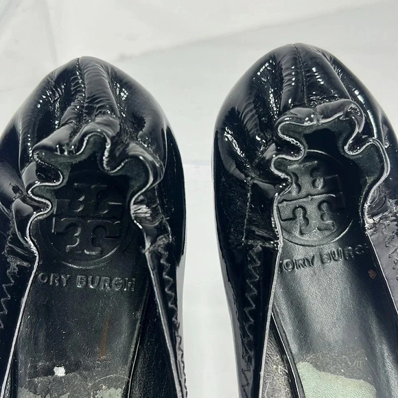 Tory Burch Reva Patent Leather Black Ballet Flats  Applique Logo Round Toe Sz 4 - Picture 10 of 14